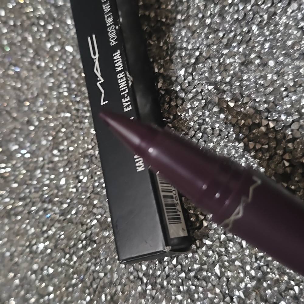 ❇️🧚‍♀️FLOURISH ME BEAUTIFUL Mac RARE Kajal Crayon Eyeliner NWT - Picture 6 of 6